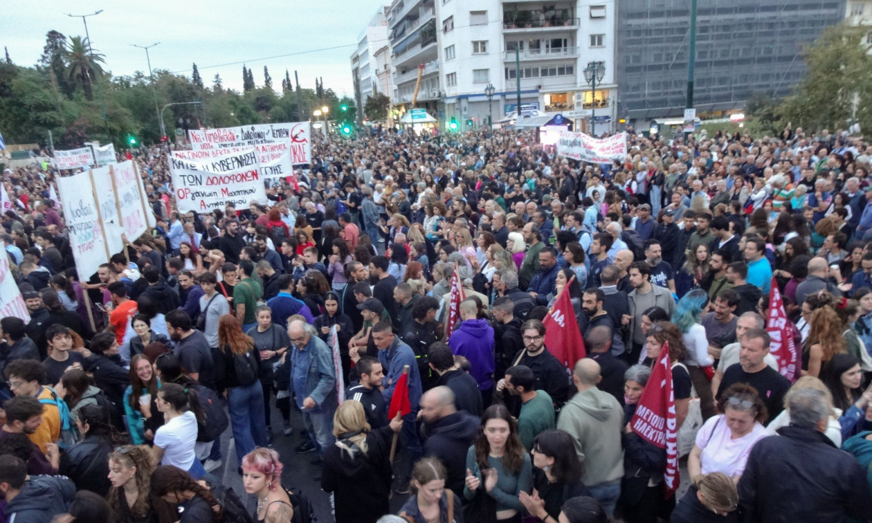 Όλοι κι όλες στην Απεργία 1 Οκτώβρη!